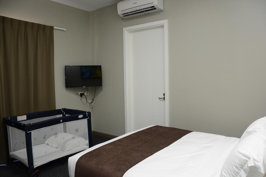 Ratsun Nadi Airport Apartment Hotel Exterior foto
